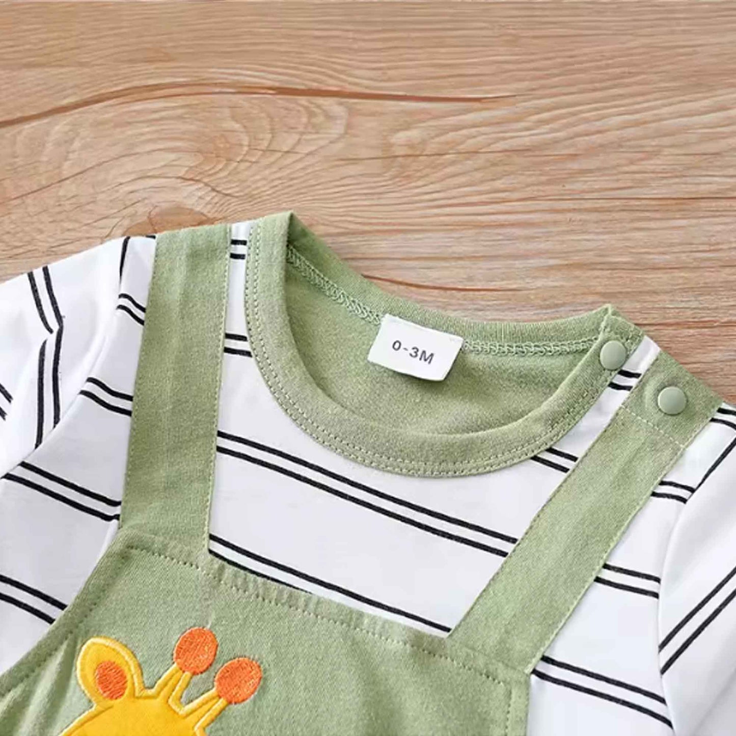 Body de bebe mangas largas diseño jirafa personalizado